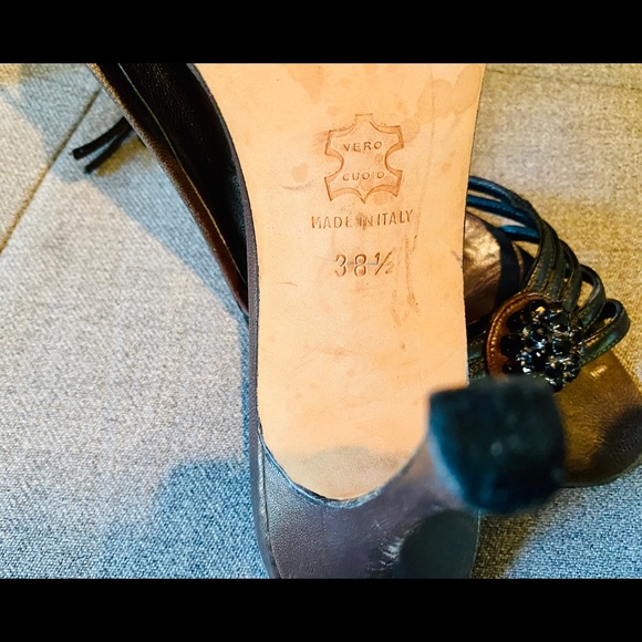 🌹BEAUTIFUL MANOLO BLAHNIK ANKLE STRAP SANDALS - Picture 7 of 7